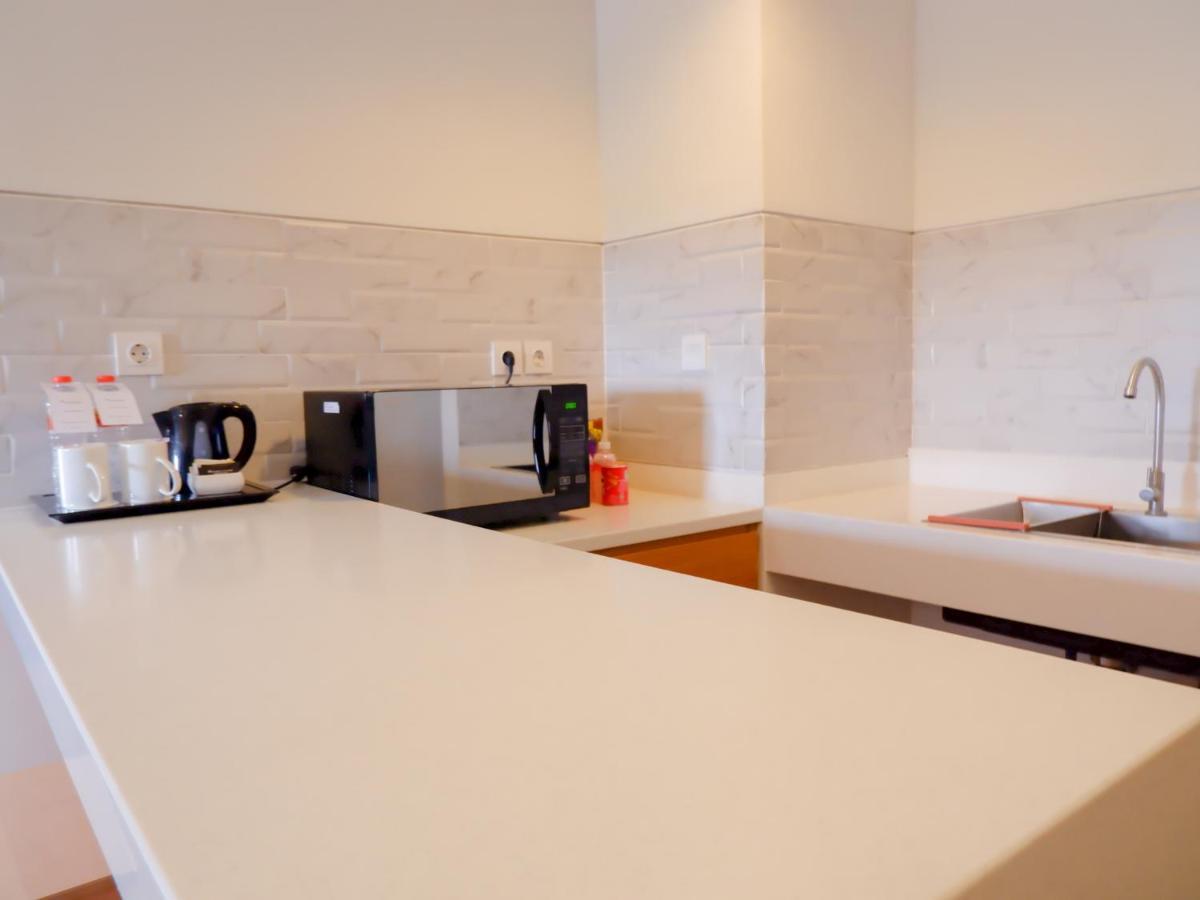 Hotel Swiss-Belexpress Cilegon Extérieur photo